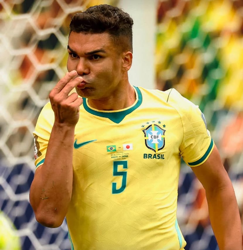 Brasil Casemiro comemora o seu gol