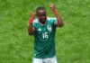 México abre a Copa do Mundo com vitória, festa no Azteca e protestos nas ruas da capital México Colombiano naturalizado mexicano, Quiñones entra para a história como autor do primeiro gol da Copa de 2026