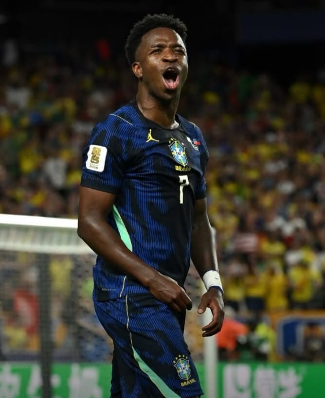 Brasil Com um gol e uma assistência, Vinícius Júnior mostra o seu repertório ofensivo e é eleito melhor da partida
