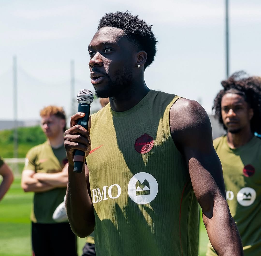 Canadá Jogador mais famoso do Canadá, o lateral esquerdo Alphonso Davies, contundido, está fora da estreia contra a Bósnia