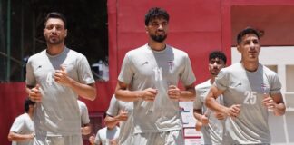 Por que a comunidade mundial do futebol se cala diante das restrições impostas ao Irã na Copa? Irã Jogadores do Irã fazem o primeiro treino no hotel da concentração em Tijuana no México