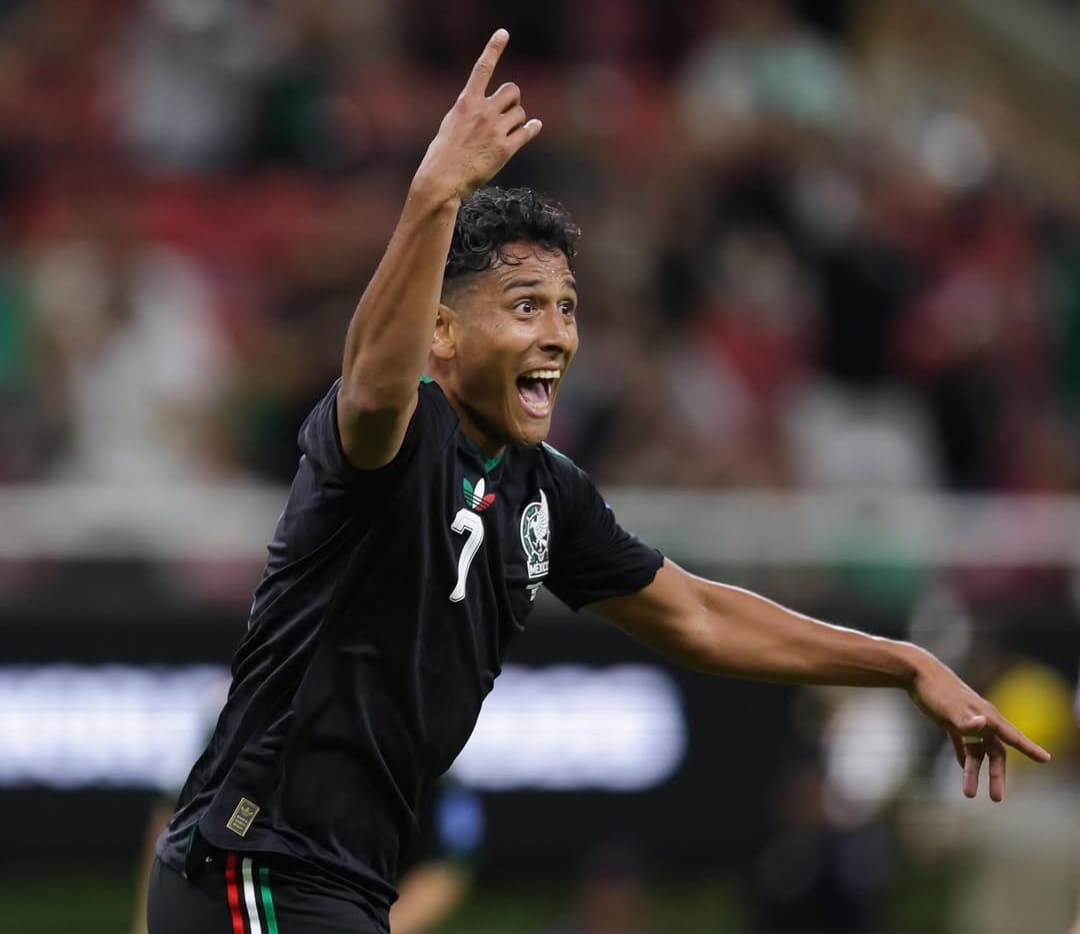Copa México Luis Romo comemora o gol do México