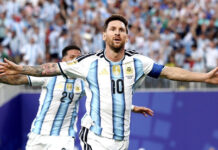 Que espetáculo! Messi faz hat-trick, iguala recorde de Klose e dá show no primeiro ato do seu último tango