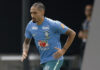 Raphinha tem lesão muscular na coxa, fica fora da Copa e dá lugar para Luiz Henrique