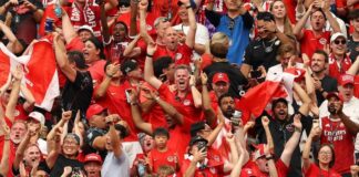 México já passou, Canadá bate à porta e EUA podem completar a festa dos anfitriões Copa Torcida canadense está em êxtase com a sua seleção, que conquistou primeira vitória em Copas com a goleada sobre o Catar