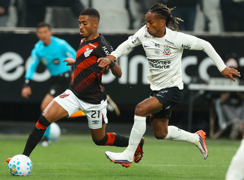 Palmeiras Leozinho e Carillo