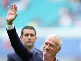 A última dança de Deschamps como técnico da França flerta com o desastre Deschamps se despede do comando da seleção francesa