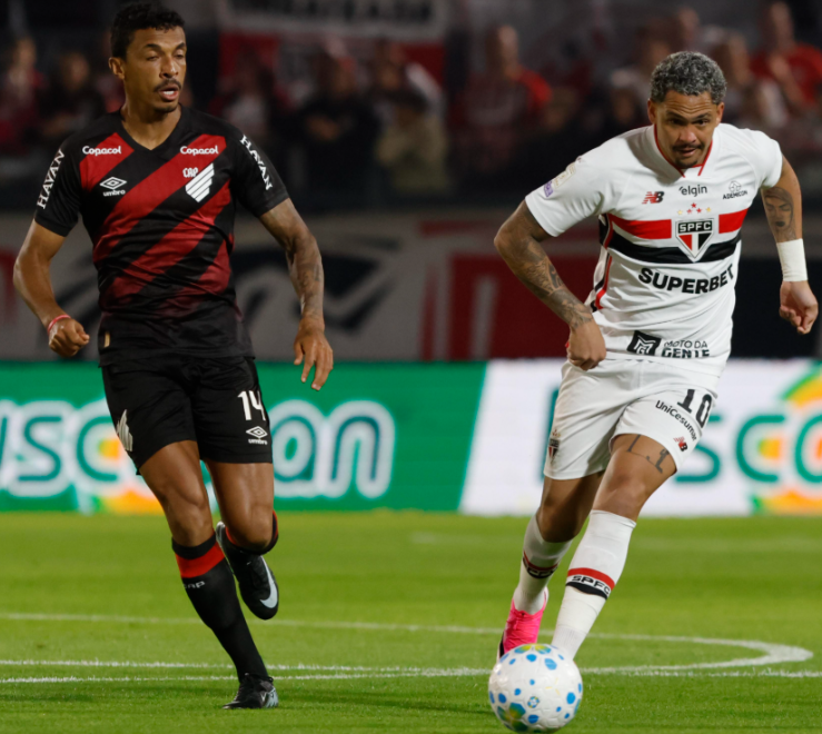 São Paulo Luiz Gustavo e Luciano