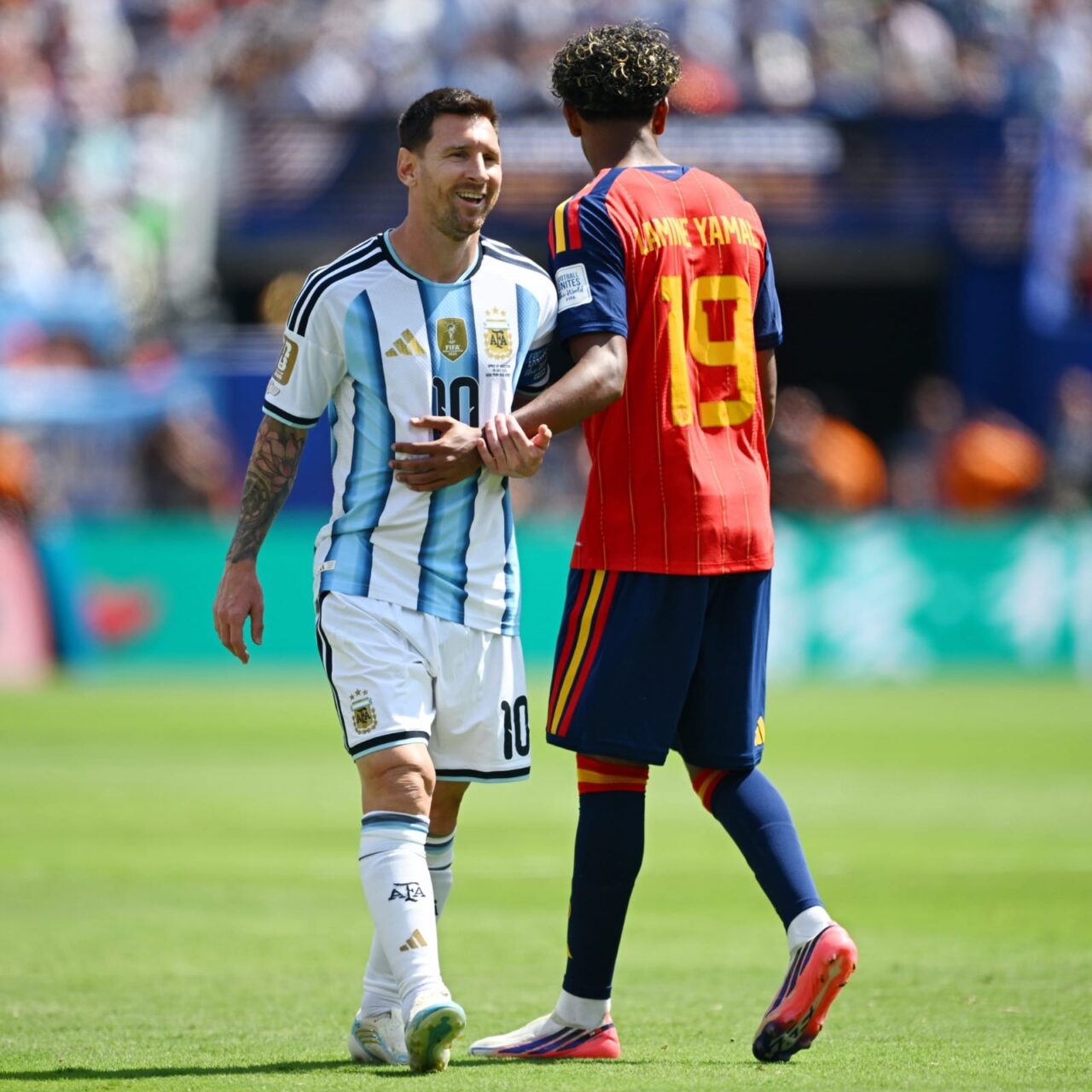 Messi e Lamine Yamal