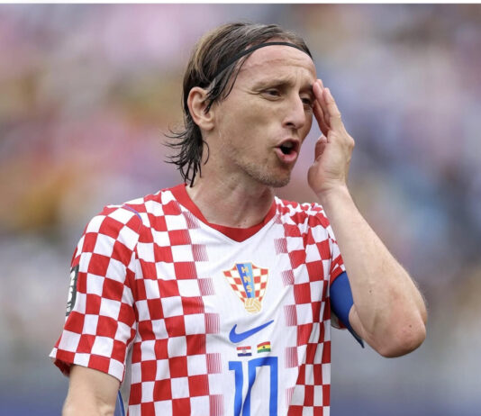 Slaven Bilic assume a Croácia e tenta convencer Luka Modric a adiar aposentadoria
