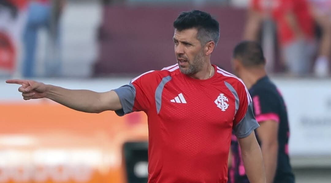 Internacional Paulo Pezzolano, treinador
