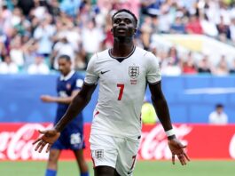 Em festival de dez gols, Inglaterra derrota França, Saka dá show e Mbappé bate recorde Inglaterra Saka