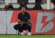Abel Ferreira exalta consistência do Palmeiras na liderança do Brasileirão
