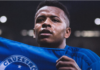 Cruzeiro vira sobre o Flamengo e abre caminho para Palmeiras ampliar vantagem no Brasileirão Cruzeiro Arroyo comemora o gol de empate
