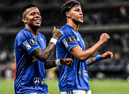 Libertadores Arroyo e Kaio Jorge