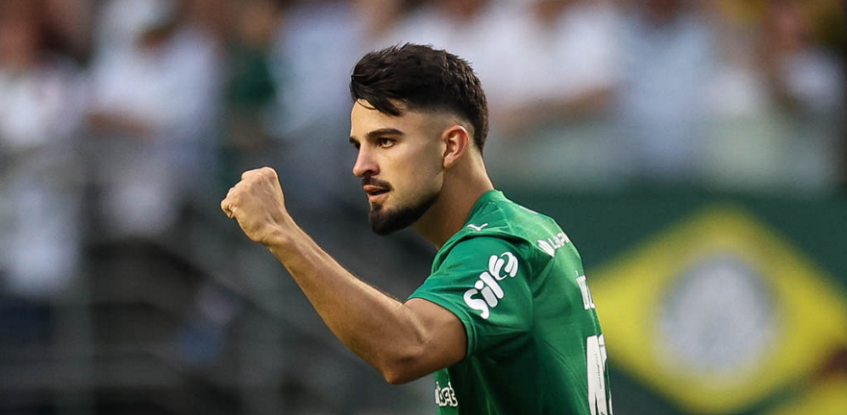 Palmeiras Flaco López comemora o seu primeiro gol