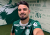 De aposta a patrimônio: Flaco López transforma desconfiança em protagonismo e ganha valorização no Palmeiras Flaco López no vestiário do Palmeiras após ser decisivo com dois gols na vitória sobre o Vasco da Gama