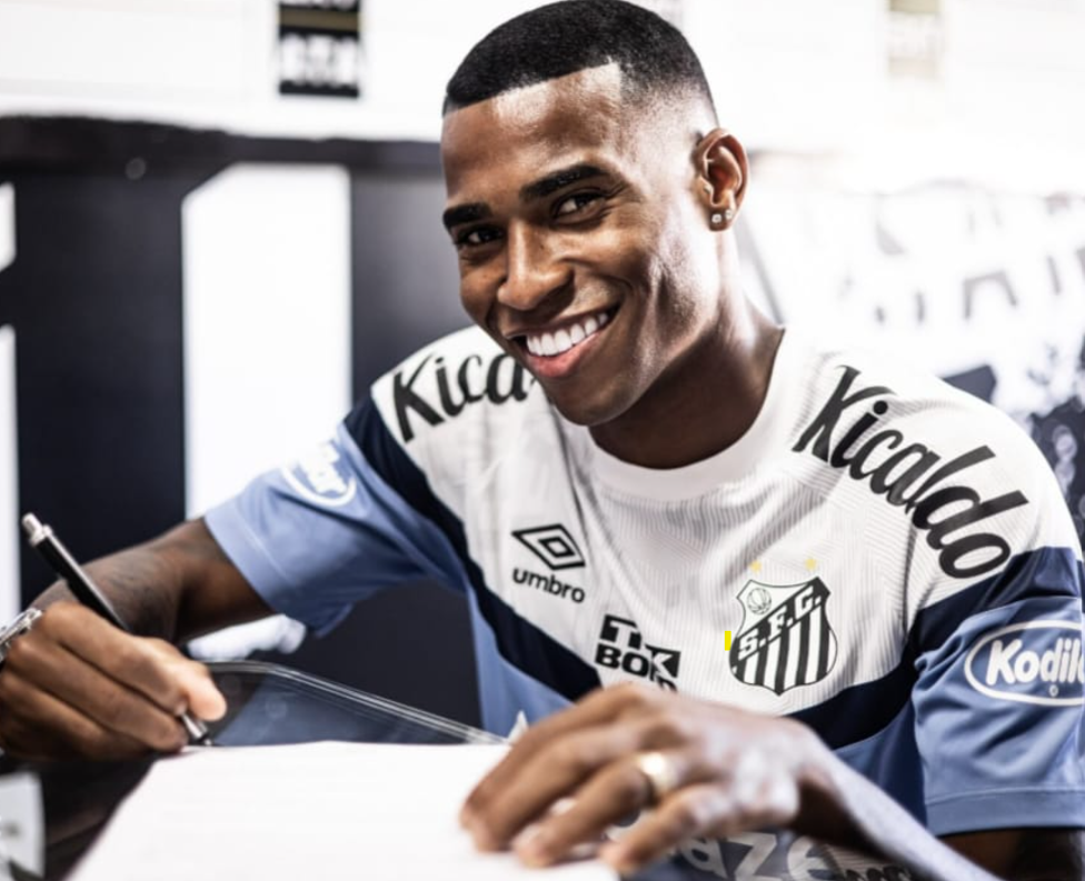 Transfer ban Jean Lucas