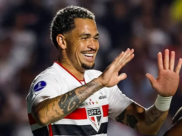São Paulo leva susto outra vez, mas espanta seus fantasmas e espera o Boca com confiança renovada São Paulo Luciano primeiro gol