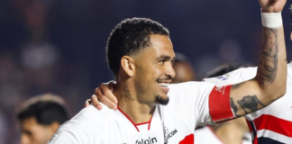 São Paulo Luciano comemora o primeiro gol