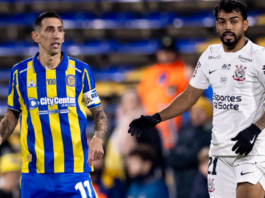 Corinthians Matheus Bidi (à dir.) e Di María