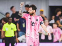 Messi ainda tem contas a acertar: 100 gols no Inter Miami, 1.000 gols na carreira e recordes nos Estados Unidos Messi comemora o seu quarto gol na vitória sobre o Montreal