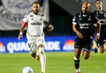 Com Neymar e Gabigol, Santos frustra a Vila e fecha sábado de três 0 a 0 na Copa do Brasil Neymar aposta corrida com Zé Welison, do Remo