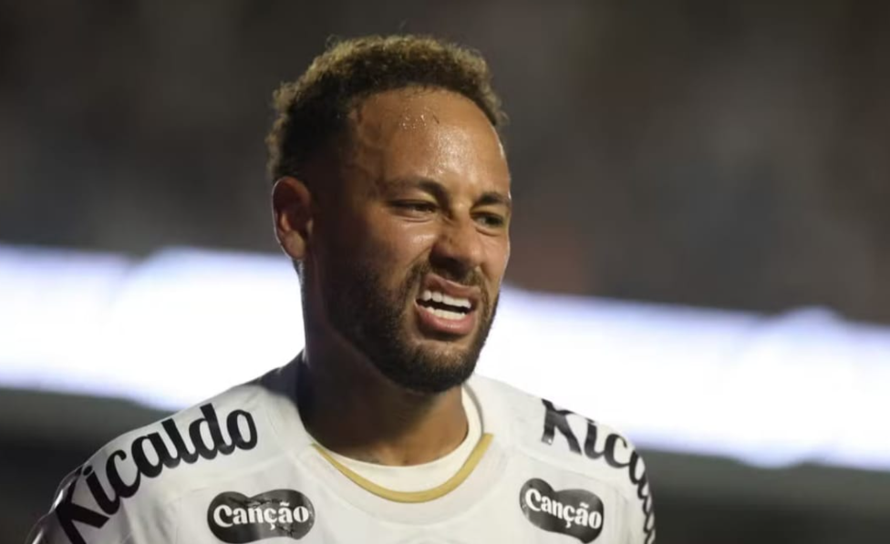 Neymar durante a partida contra o Mirassol