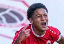 Em alta no Brasileirão e na cola do Palmeiras, Flamengo negocia R$ 108 milhões em dois reforços para o ataque