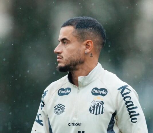 Santos pode ter estreia de Philippe Coutinho no clássico contra o São Paulo