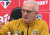 Dorival lamenta polêmica da sua entrevista e responde à cobrança da torcida: ‘Só estou aqui por causa dela’ Dorival treinador do São Paulo