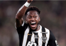 Expulsão muda o clássico, Galo vira sobre o Cruzeiro e é o primeiro semifinalista da Copa do Brasil Galo Fred comemora o gol da virada