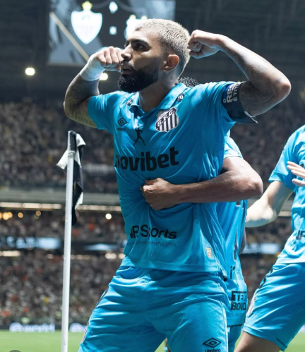 Santos Gabigol marca no tempo normal, mas fracassa na cobrança de pênalti no duelo com o goleiro Delfim