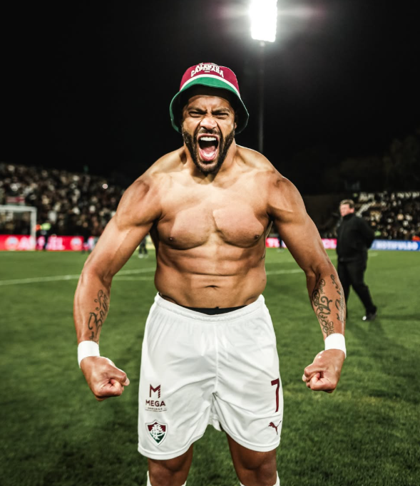 Fluminense Hulk celebra a classificação