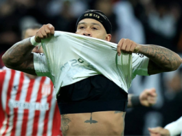 Memphis isola pênalti e manda para longe a chance de o Corinthians voltar à semifinal da Libertadores