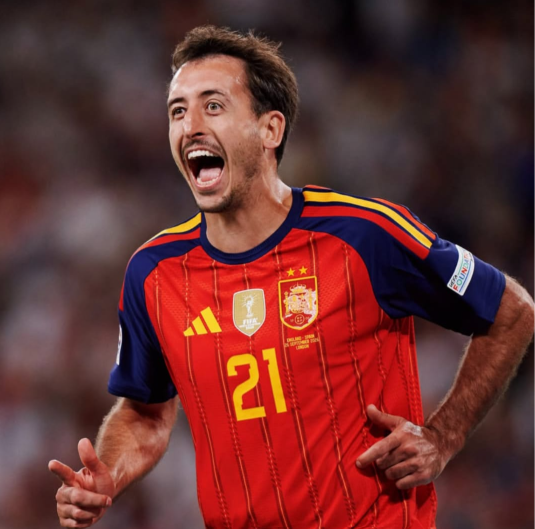 Oyarzabal é acionado no segundo tempo e anota o gol da vitória sobre a Inglaterra