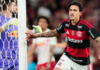 Com a quinta vitória seguida, Flamengo dispara na liderança e aperta o Palmeiras na briga pelo título
