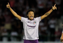 Brasileiro Feminino: Corinthians defende a sua dinastia e São Paulo busca a revanche de 2024 Corinthians, a são-paulina Kesia Sena comemora o gol sobre o Flamengo