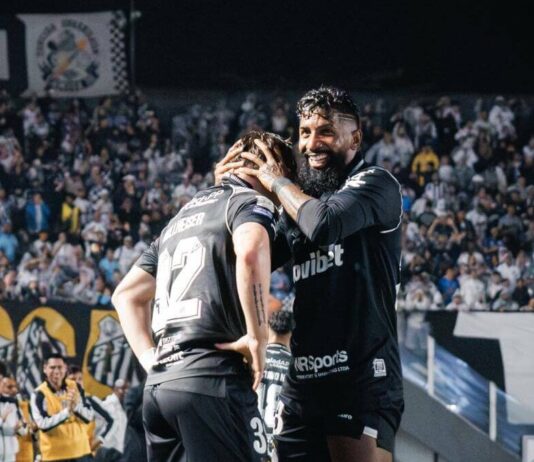 Com Cebolinha de titular e Coutinho na torcida, Santos vence o Cruzeiro por 2 a 1