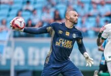 Palmeiras para em Weverton, finaliza 29 vezes em Porto Alegre, mas fica no 0 a 0 com o Grêmio: faltou eficiência